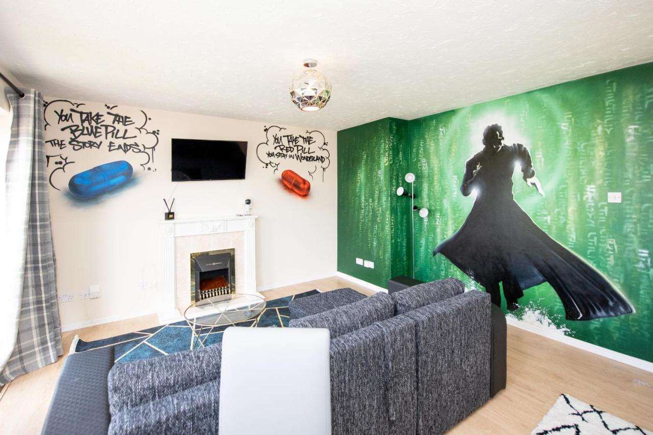 Escape The Matrix - 2 Bed Flat In City Centre With Free Parking Southampton Exterior photo