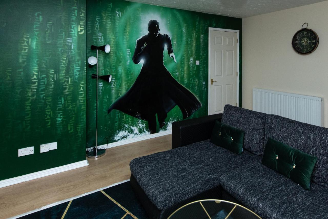 Escape The Matrix - 2 Bed Flat In City Centre With Free Parking Southampton Exterior photo